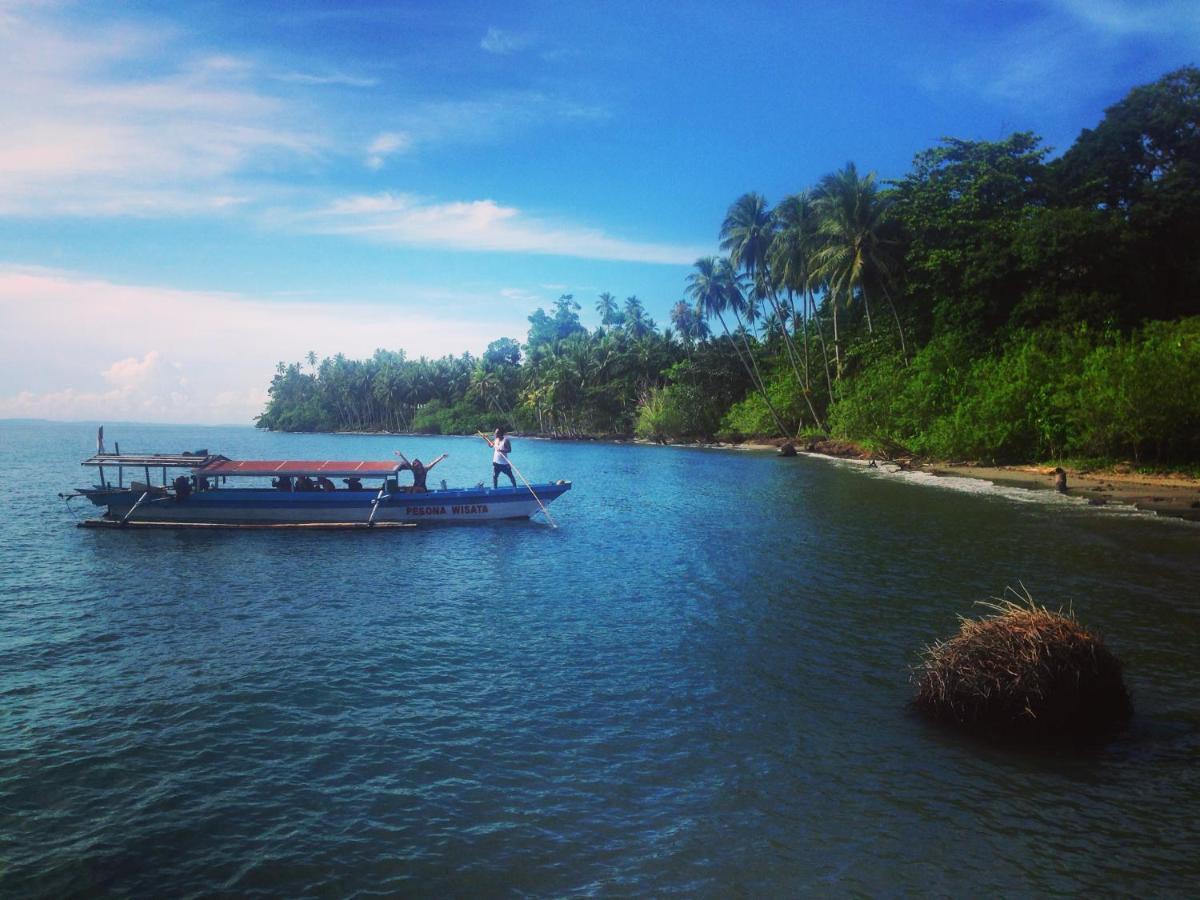 Pristine Paradise Dive Resort - Togean Islands, Una Una Pulau Unauna Екстер'єр фото